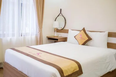 Standard Queen Room — Roza Palace Cat Ba